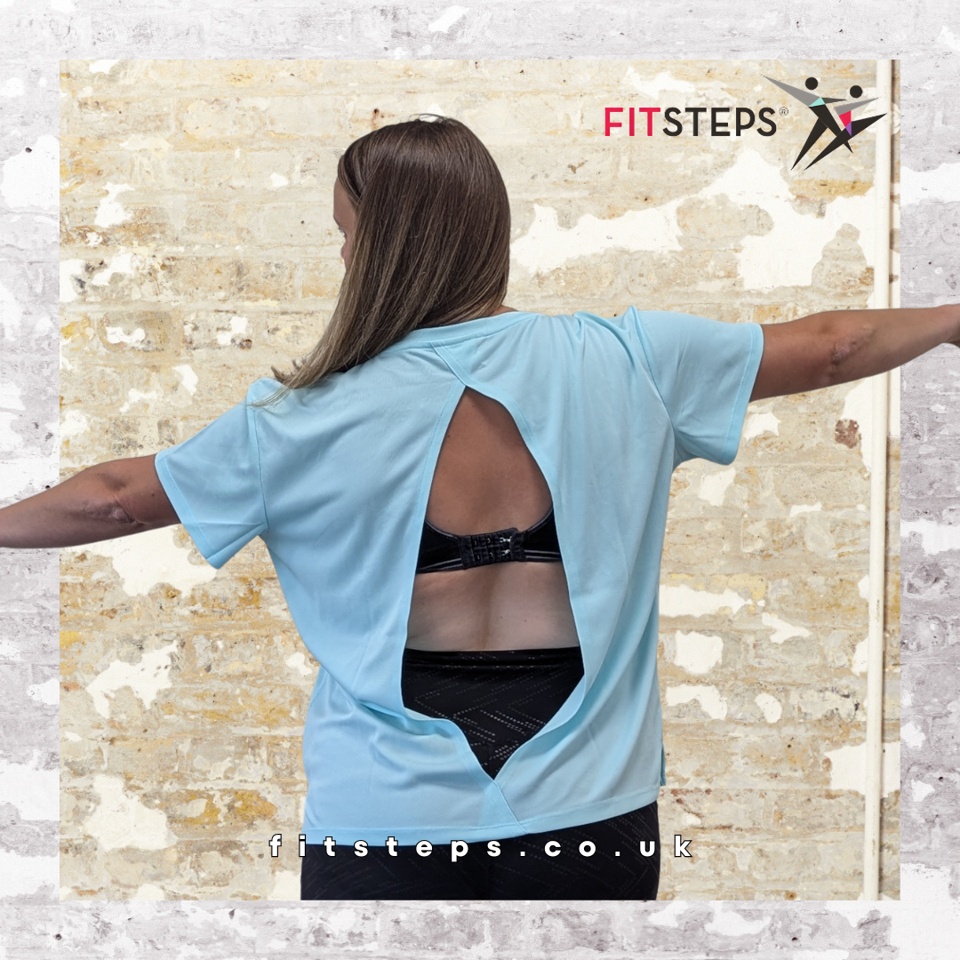 FitSteps Heart Design Open Backed Tee in Mint